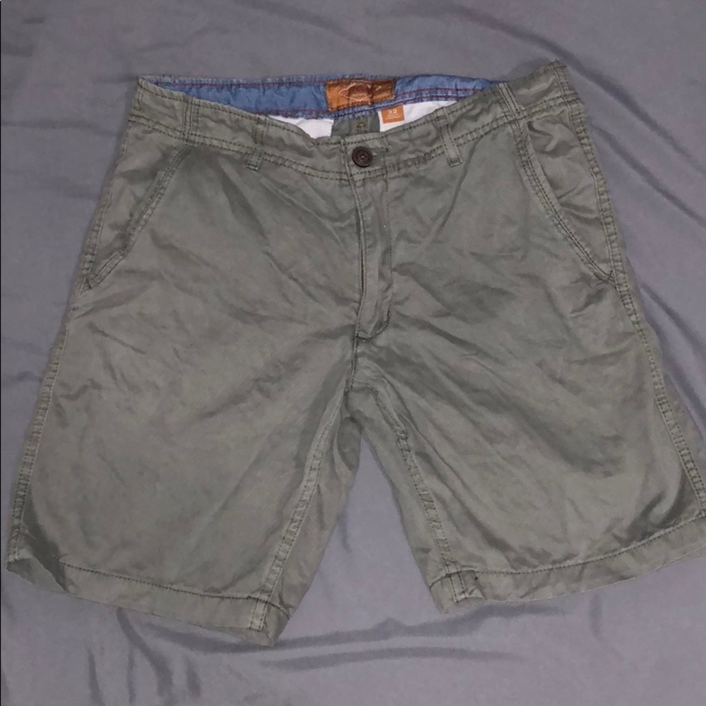 Red camel khaki shorts
